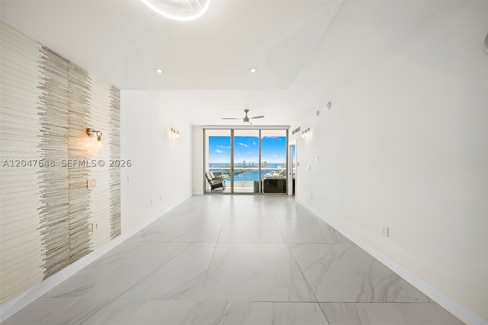 900 Biscayne Blvd #4202, Miami FL 33132