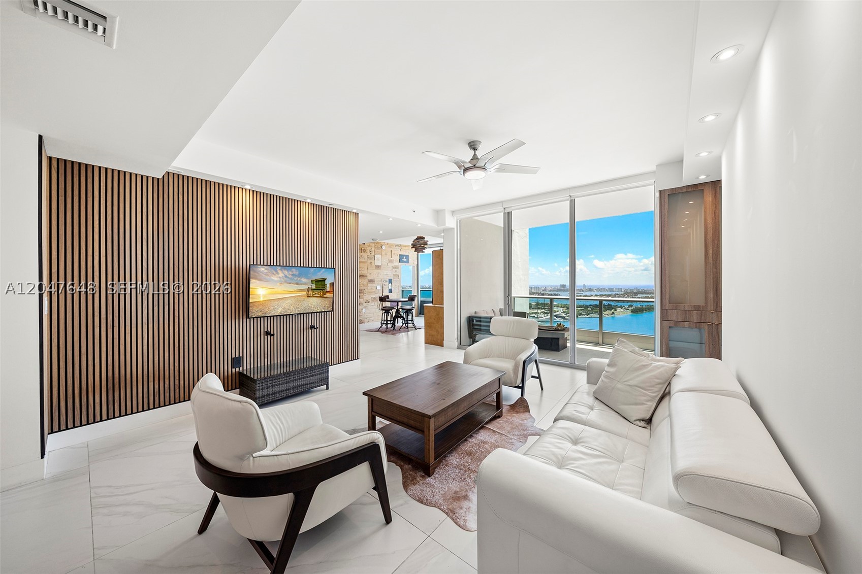 900 Biscayne Blvd #4202, Miami FL 33132