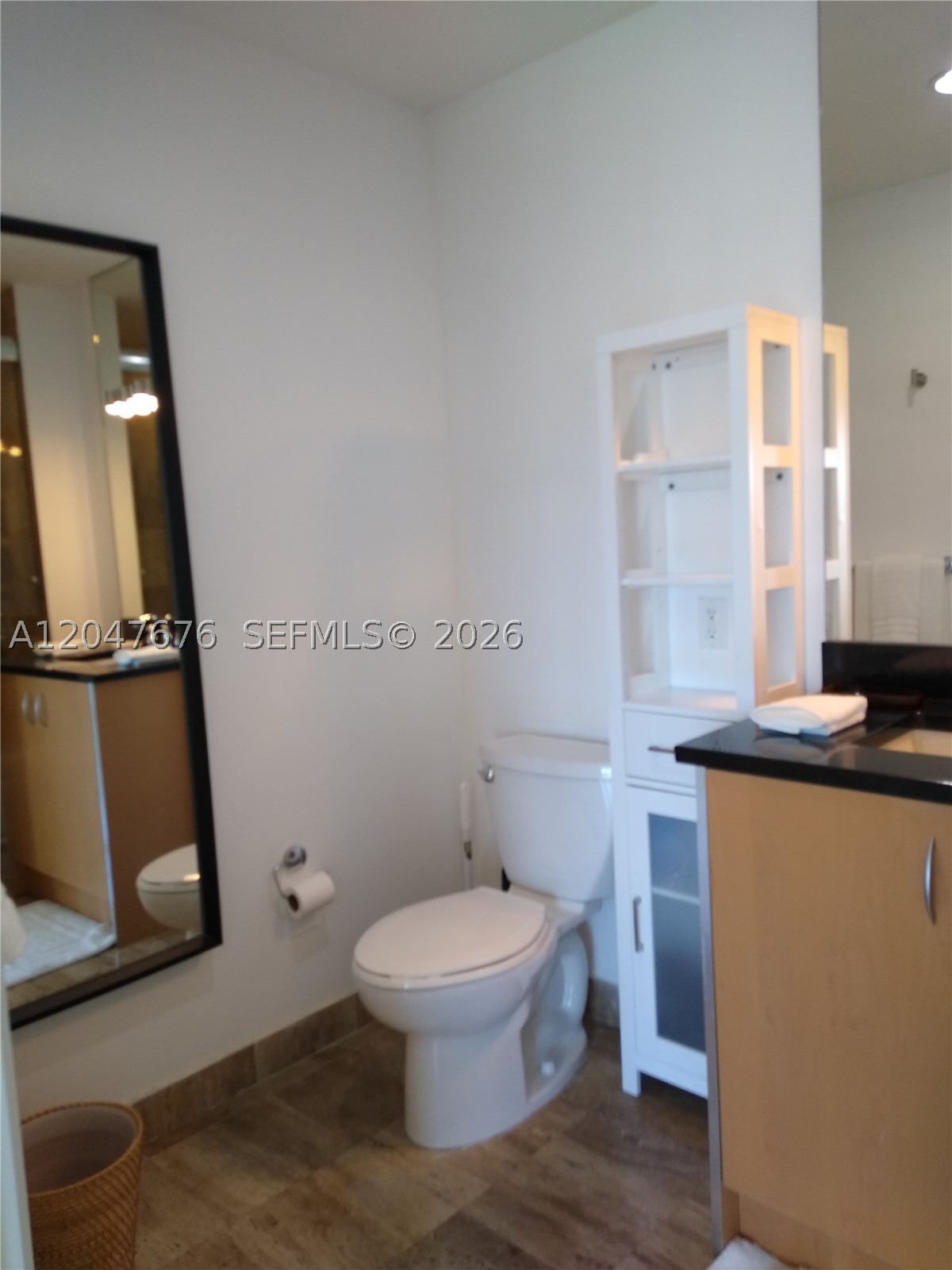 300 S Biscayne Blvd #T-2905, Miami FL 33131