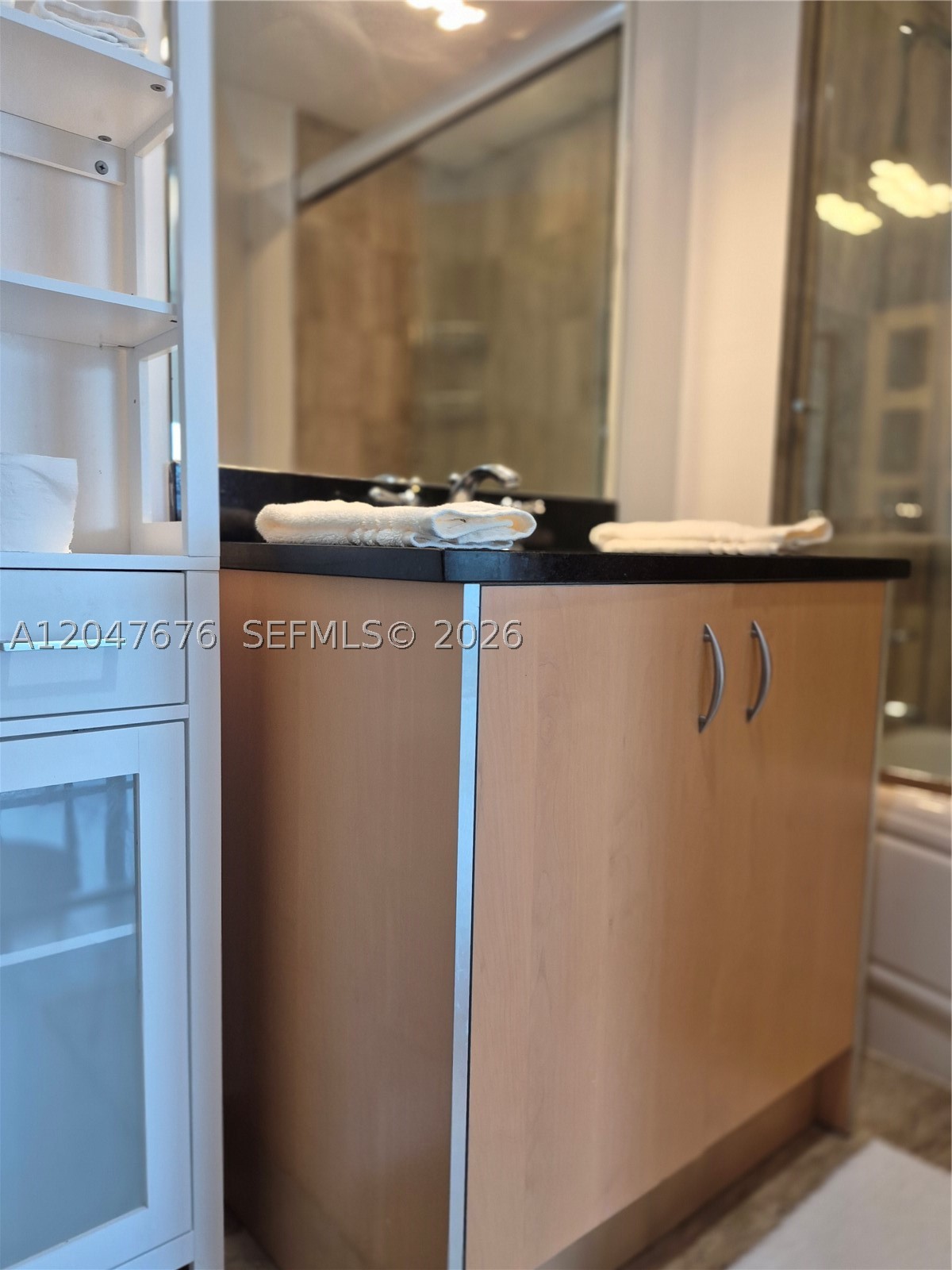 300 S Biscayne Blvd #T-2905, Miami FL 33131