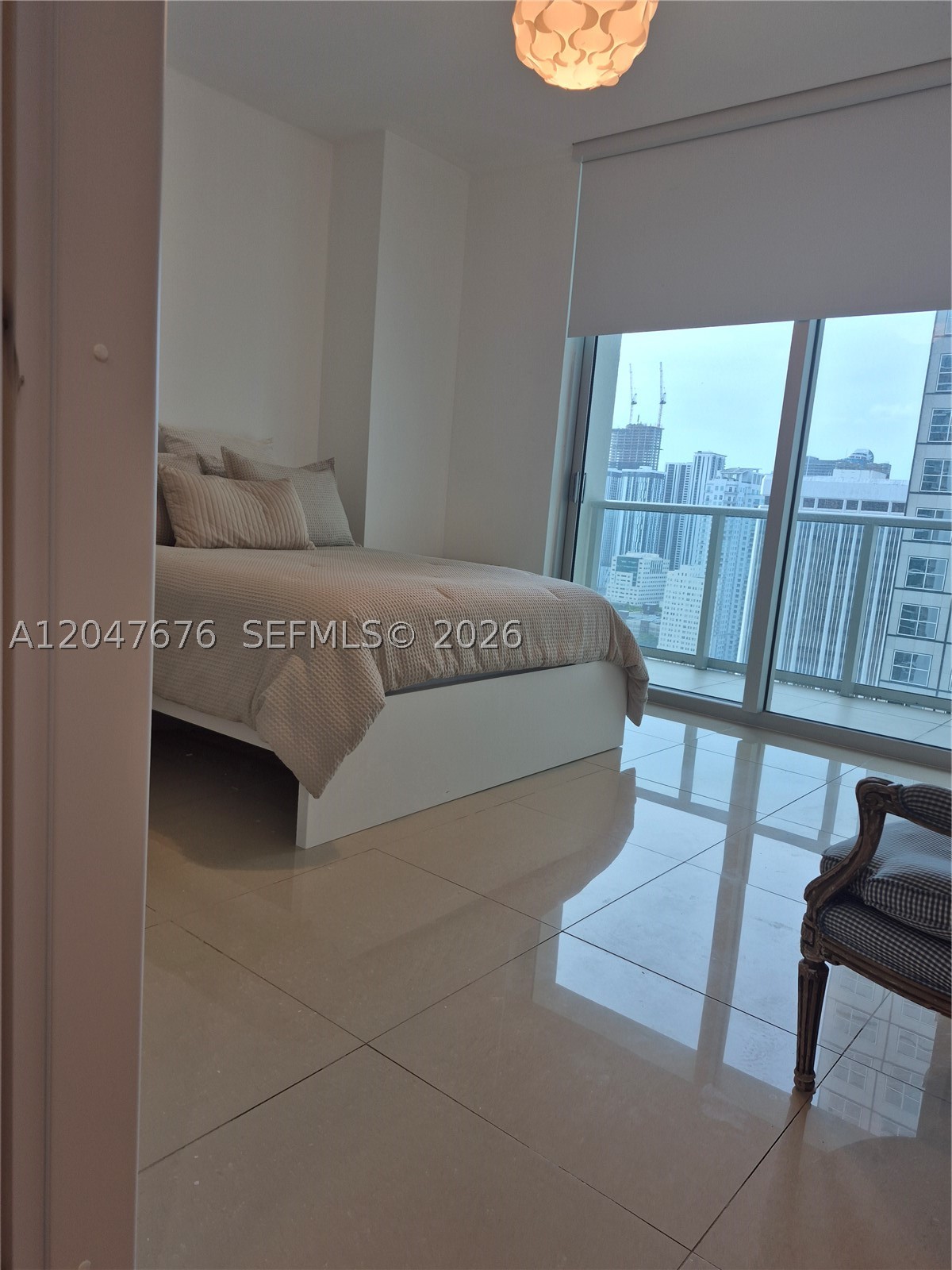 300 S Biscayne Blvd #T-2905, Miami FL 33131