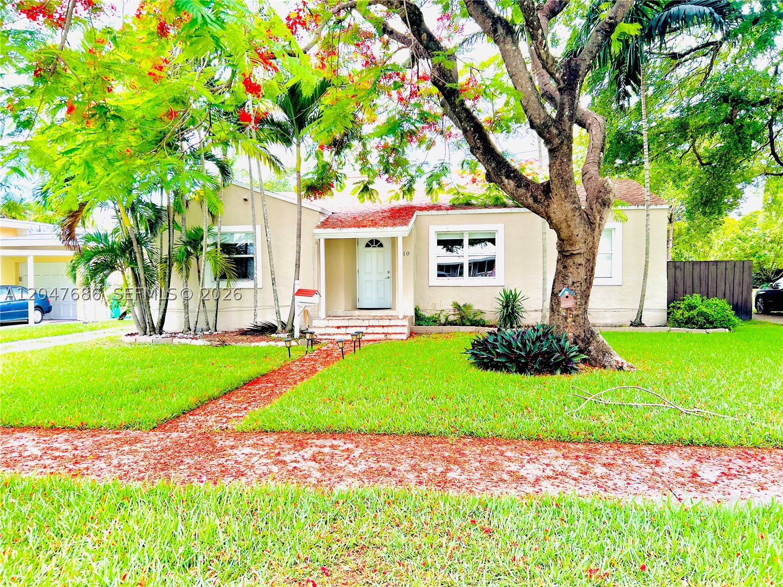 410 Pinecrest Dr #1, Miami Springs FL 33166