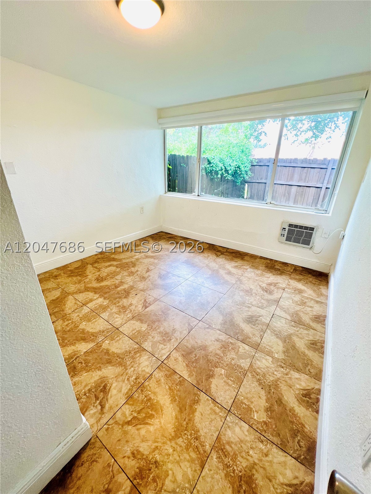 410 Pinecrest Dr #1, Miami Springs FL 33166
