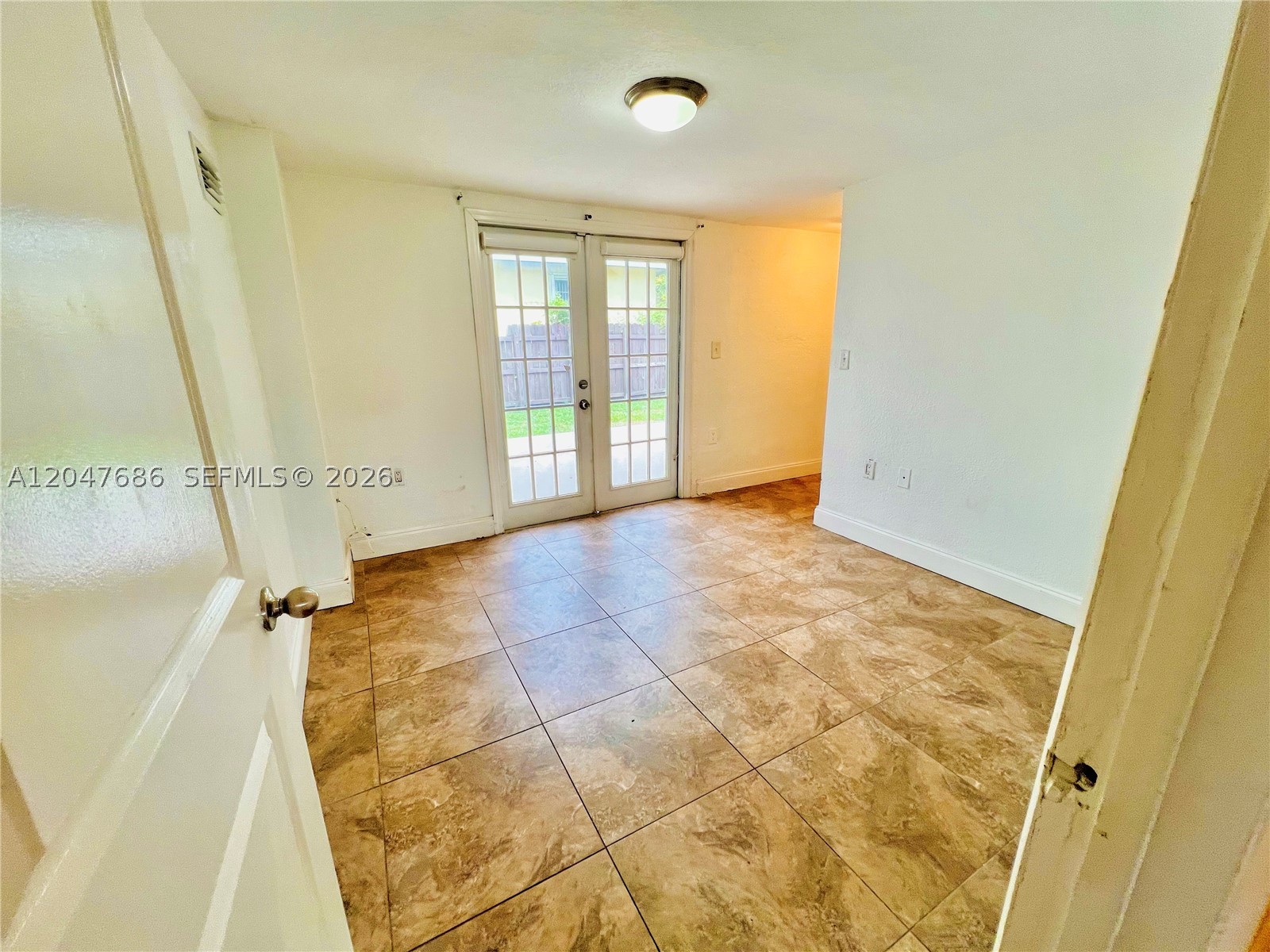 410 Pinecrest Dr #1, Miami Springs FL 33166