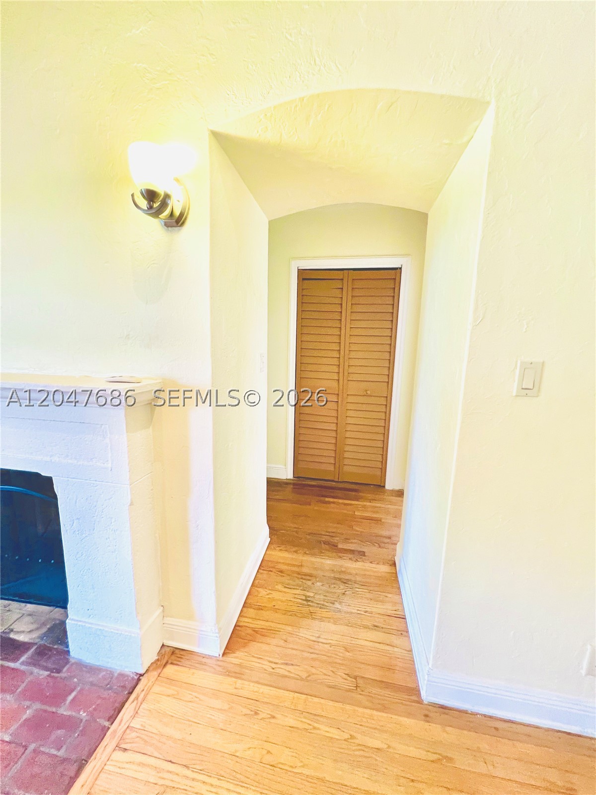 410 Pinecrest Dr #1, Miami Springs FL 33166