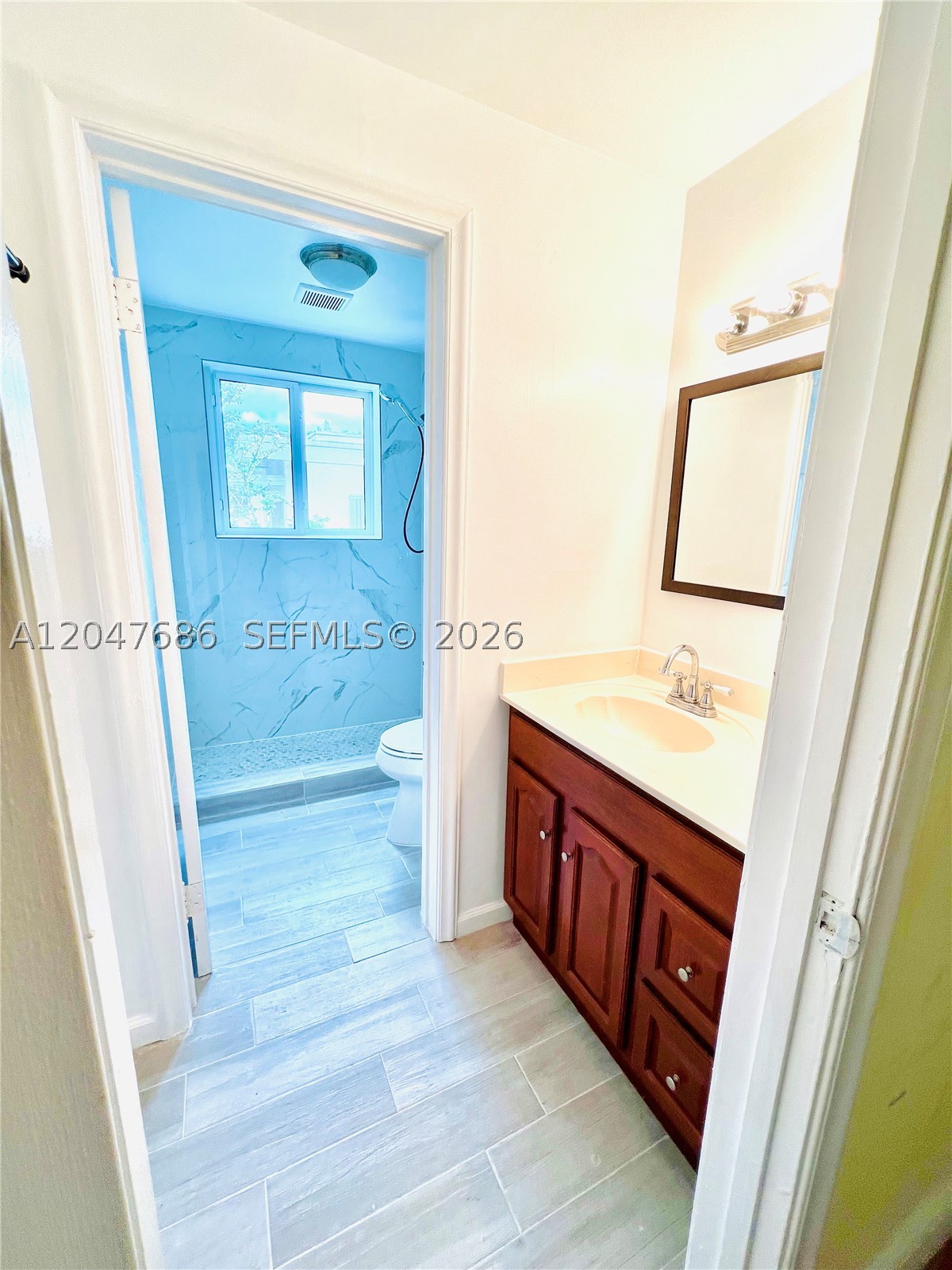 410 Pinecrest Dr #1, Miami Springs FL 33166