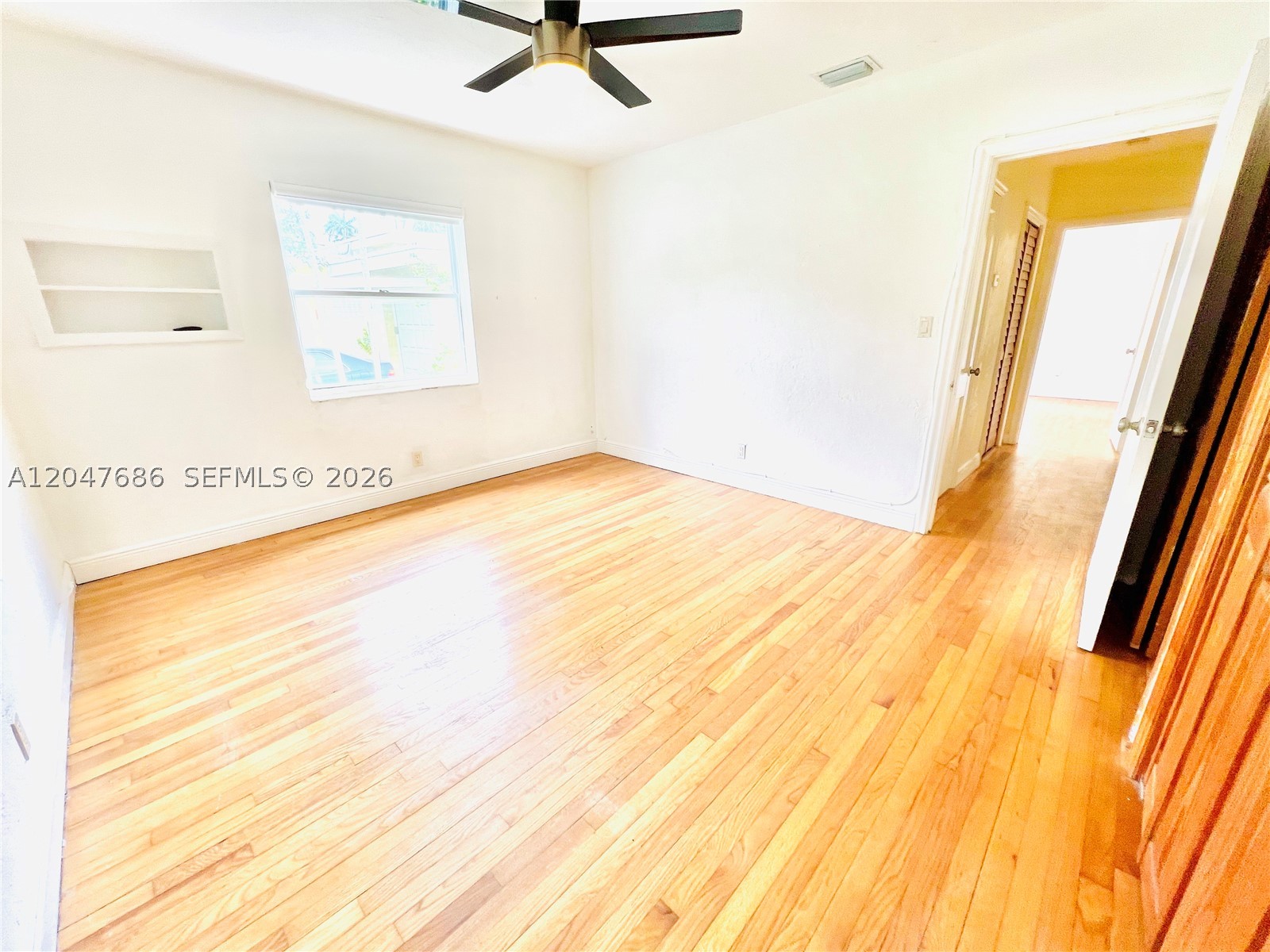 410 Pinecrest Dr #1, Miami Springs FL 33166