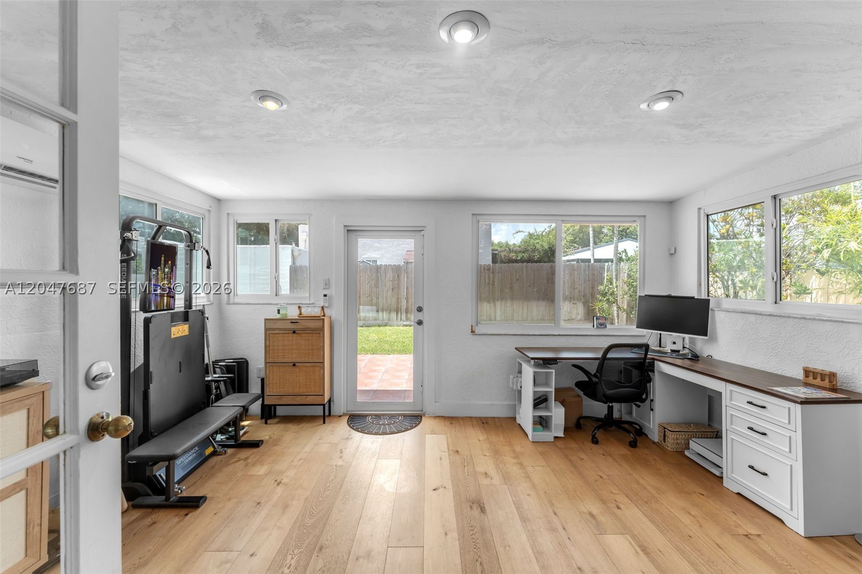 4035 SW 14th St, Miami FL 33134