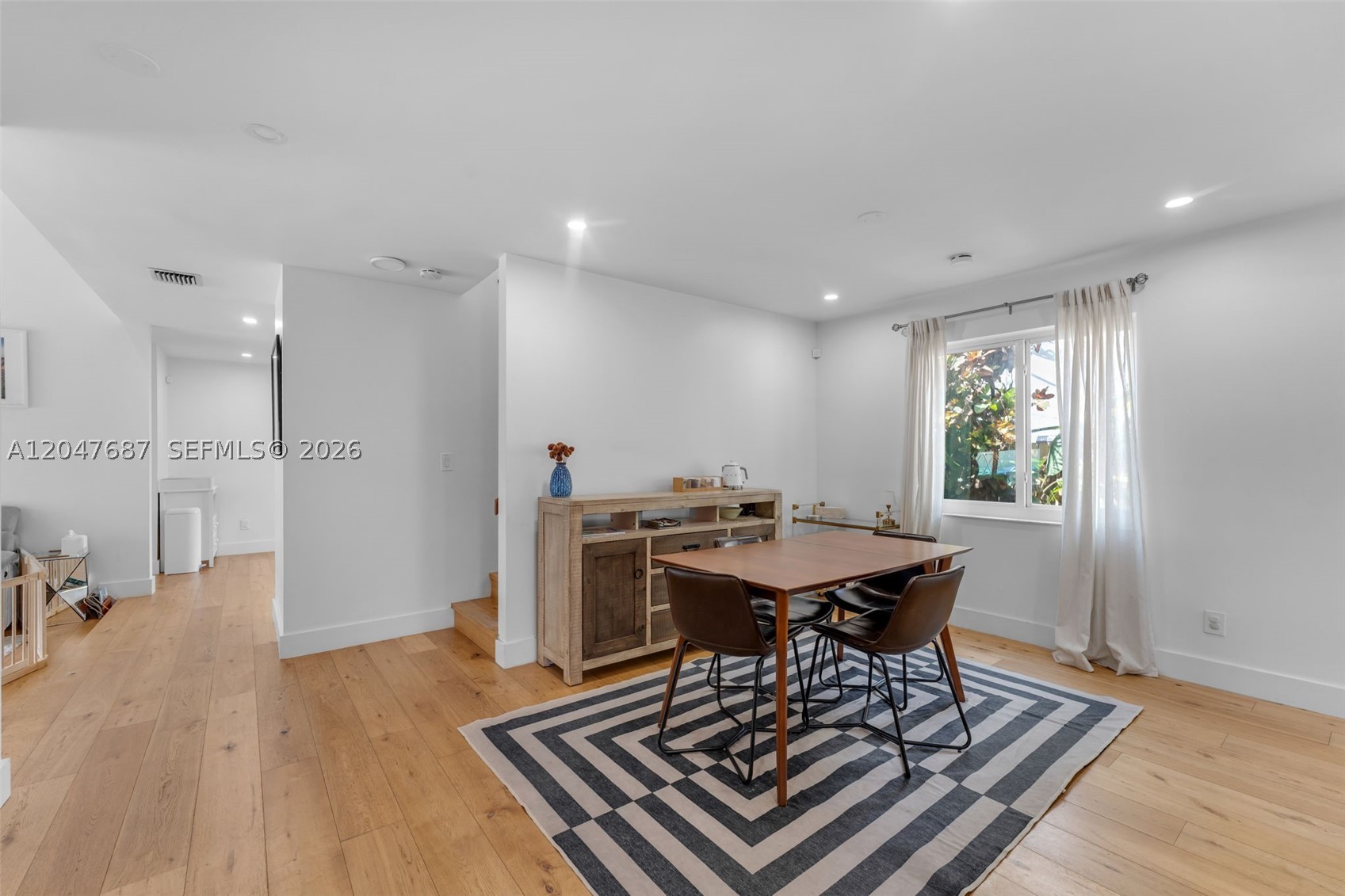 4035 SW 14th St, Miami FL 33134