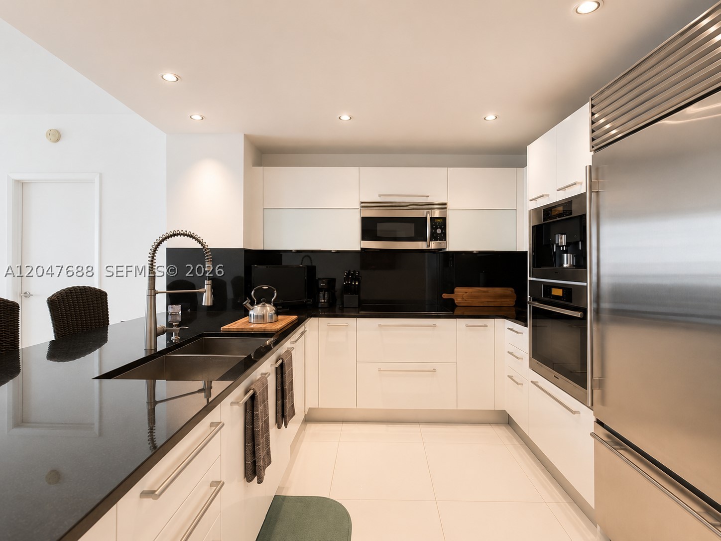 17121 Collins Ave #1602, Sunny Isles Beach FL 33160