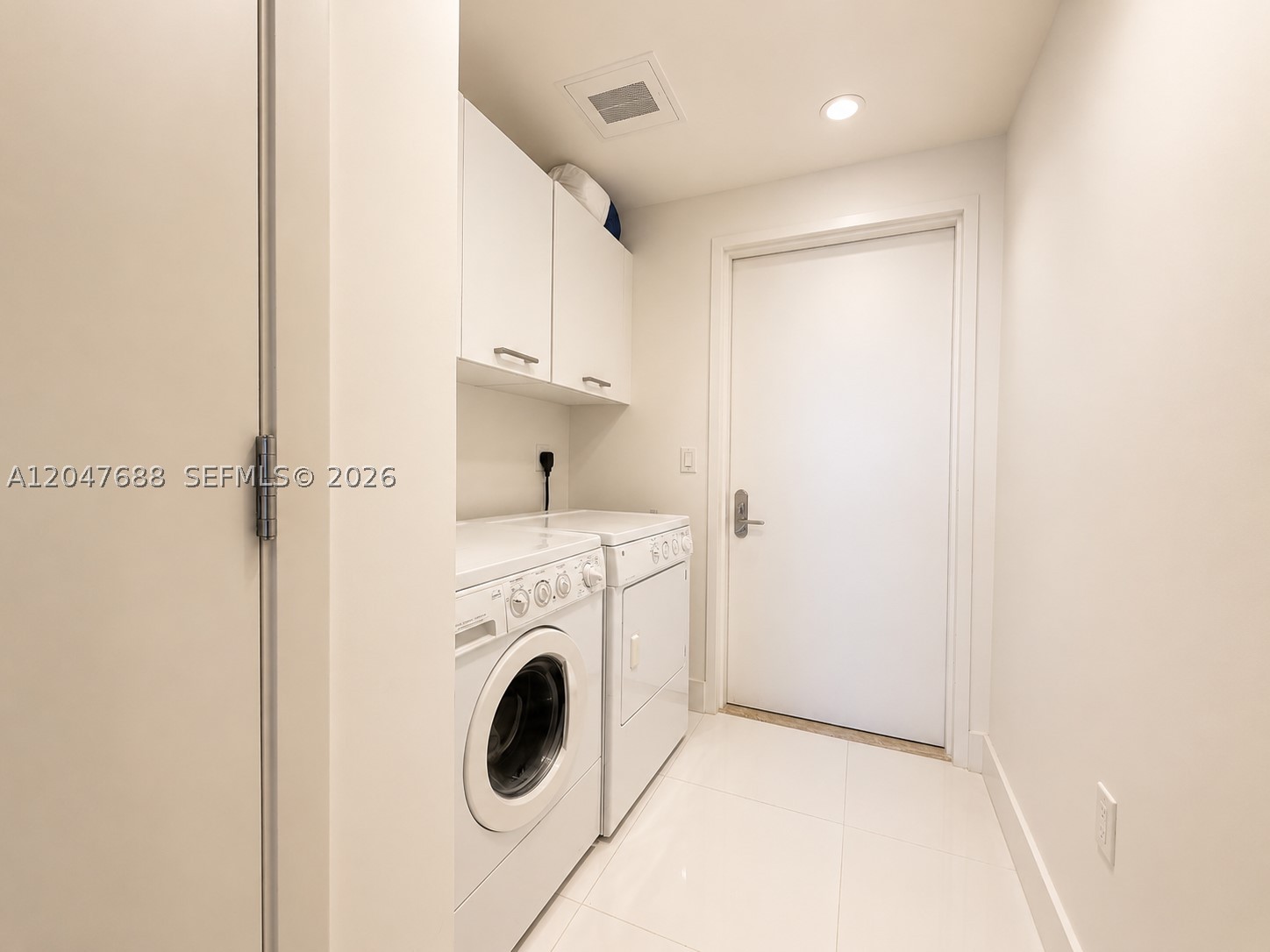 17121 Collins Ave #1602, Sunny Isles Beach FL 33160