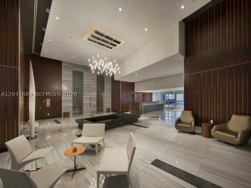 1100 Biscayne Blvd #3708, Miami FL 33132