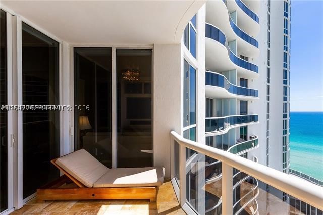 16001 Collins Ave #1106, Sunny Isles Beach FL 33160