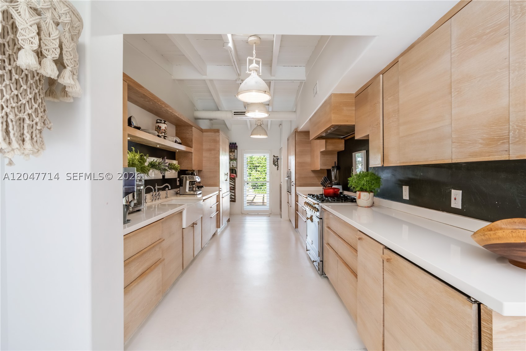 330 Gulf Rd, Key Biscayne FL 33149