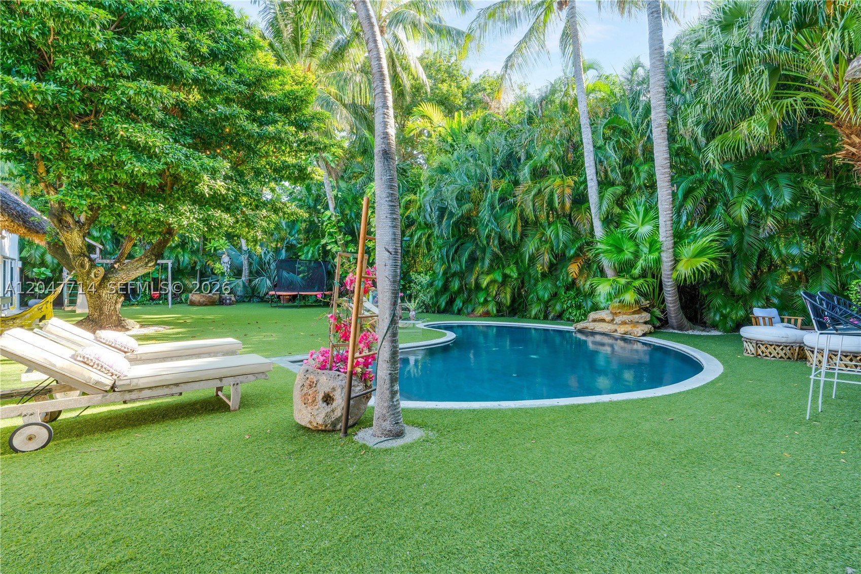 330 Gulf Rd, Key Biscayne FL 33149