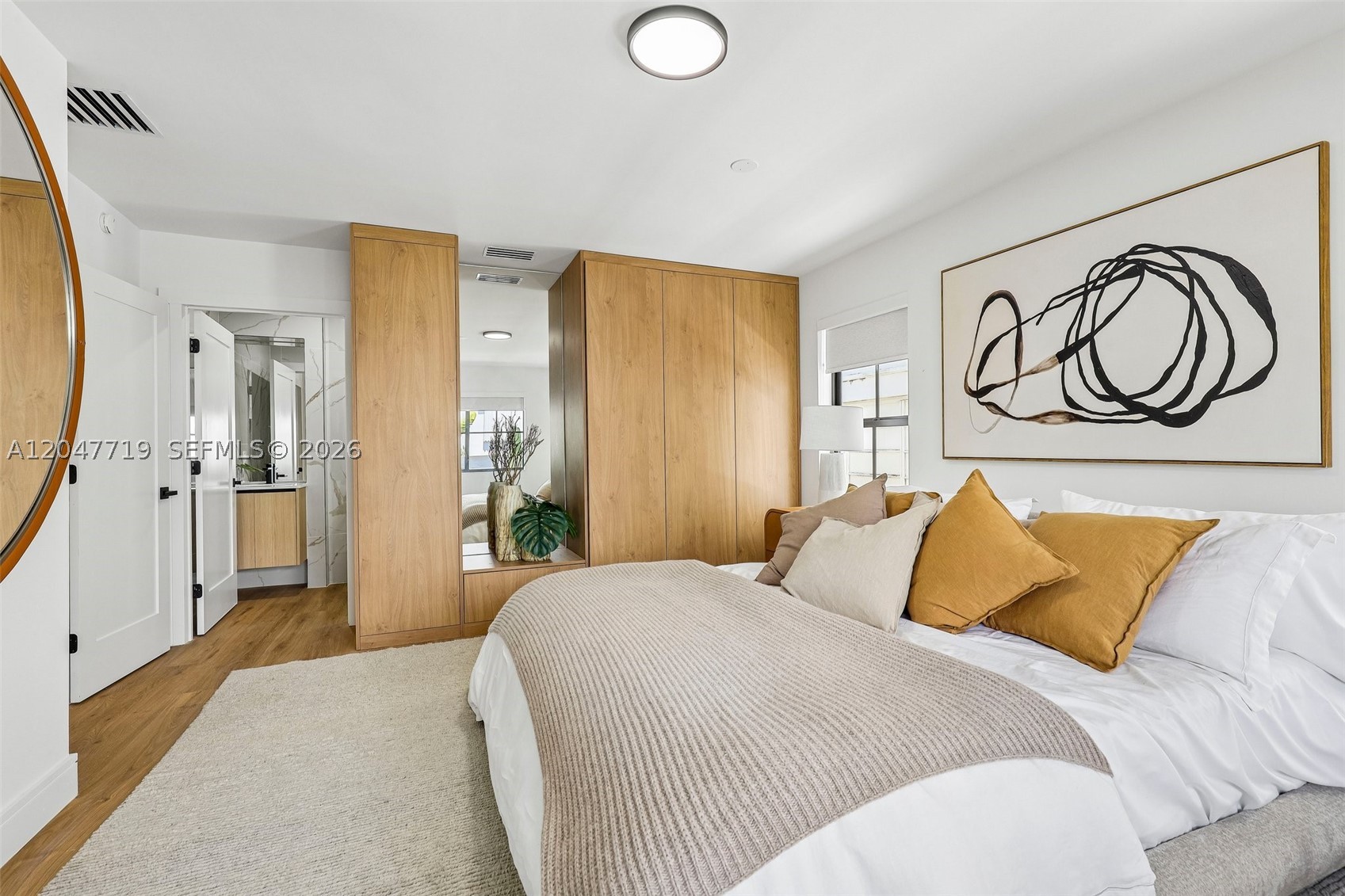 7811 Carlyle Ave, Miami Beach FL 33141