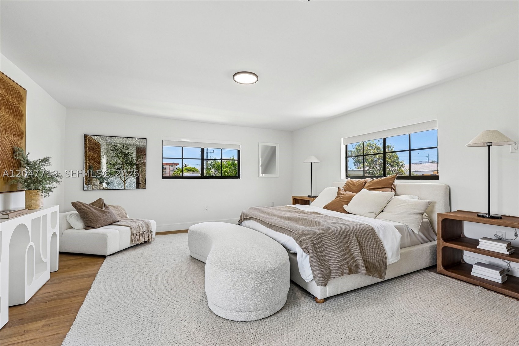 7811 Carlyle Ave, Miami Beach FL 33141