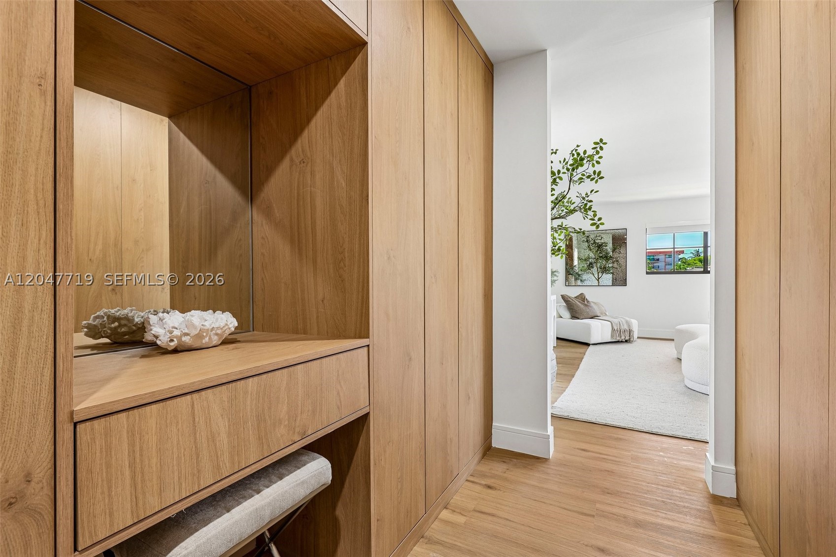 7811 Carlyle Ave, Miami Beach FL 33141