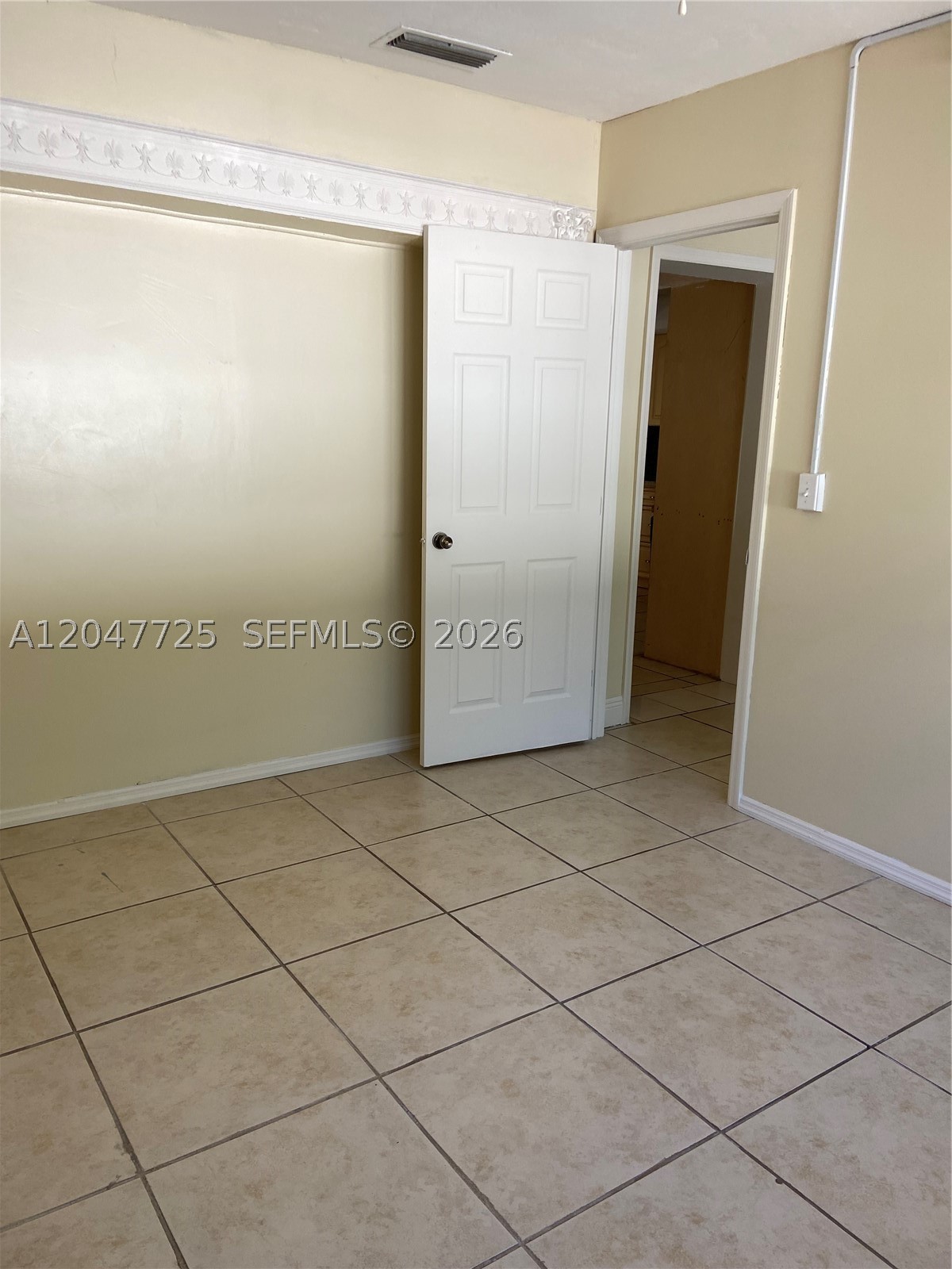 800 NW 76th Ave, Pembroke Pines FL 33024