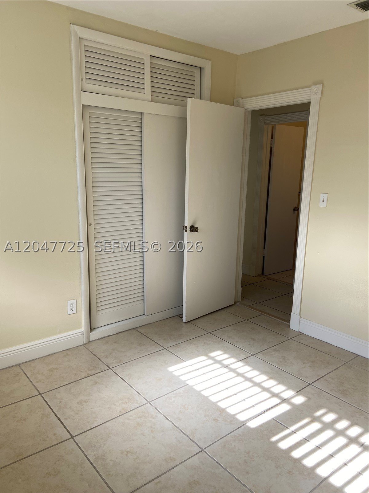 800 NW 76th Ave, Pembroke Pines FL 33024