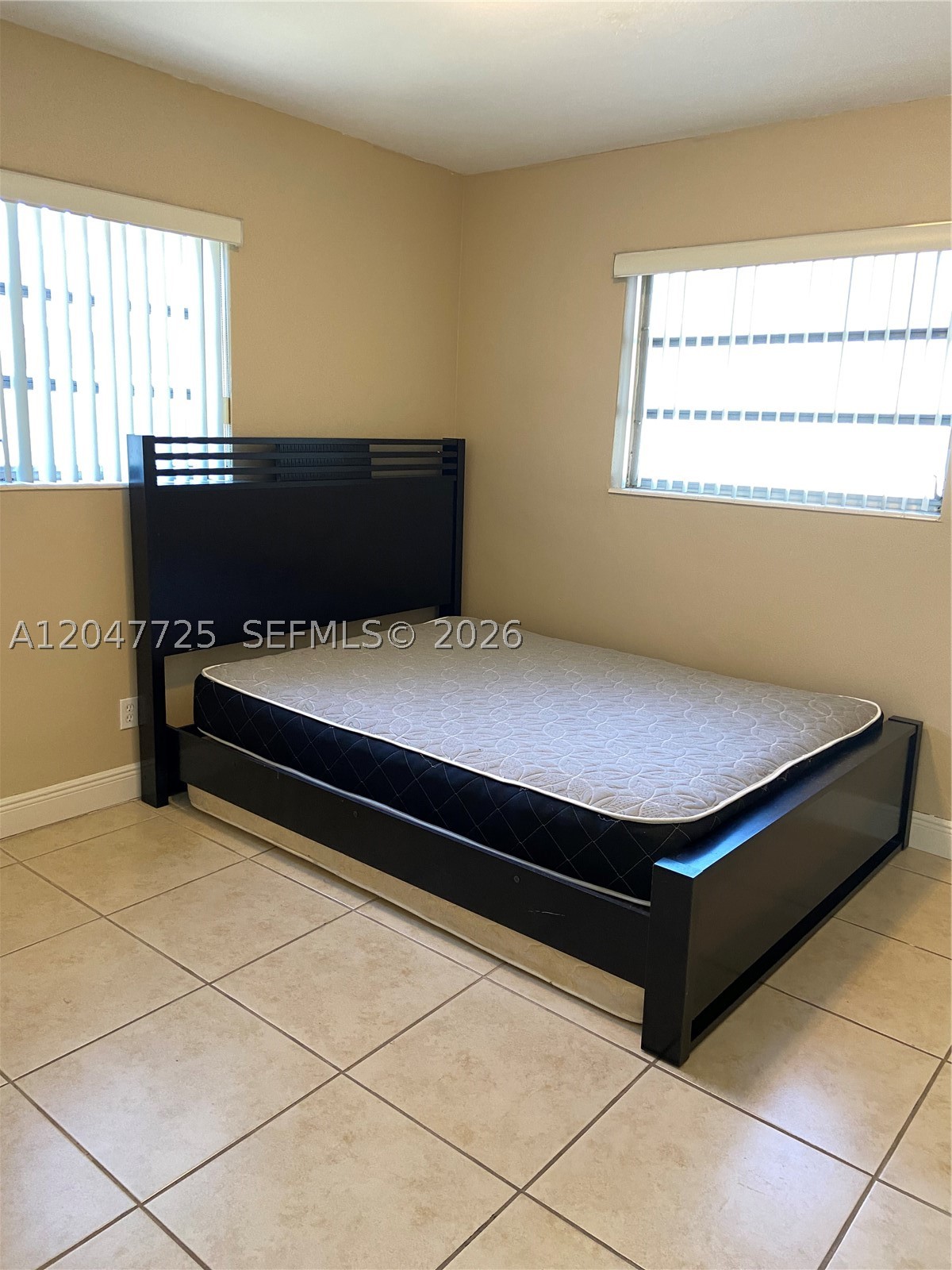 800 NW 76th Ave, Pembroke Pines FL 33024