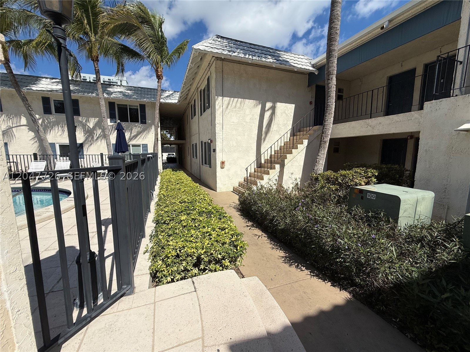 8607 SW 68th Ct #24, Pinecrest FL 33156
