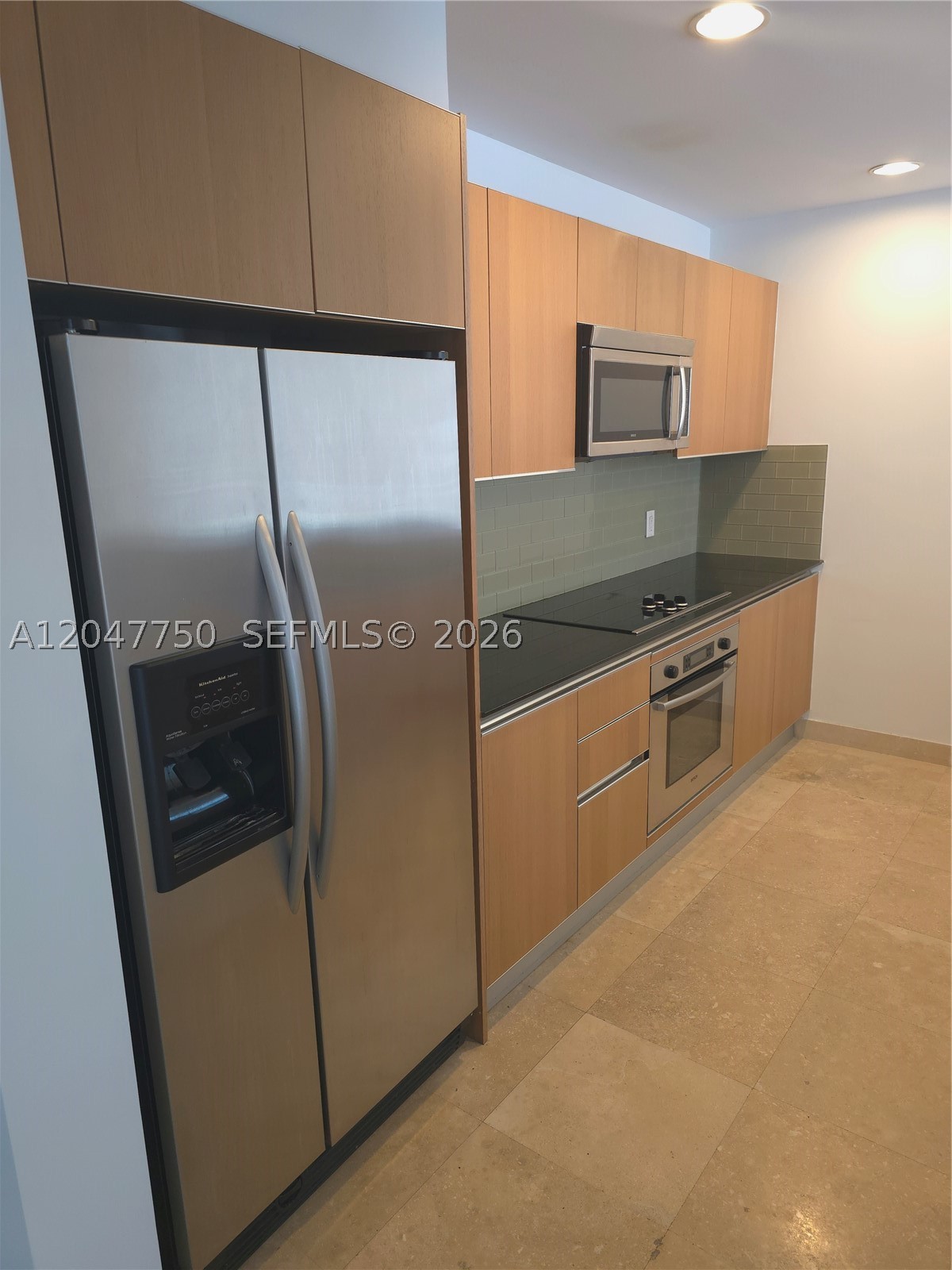 1060 Brickell Ave #1701, Miami FL 33131