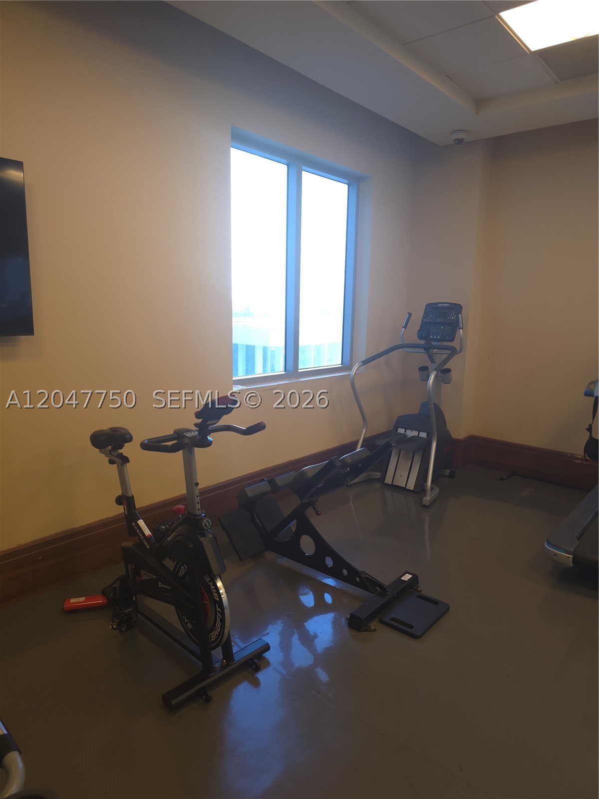 1060 Brickell Ave #1701, Miami FL 33131