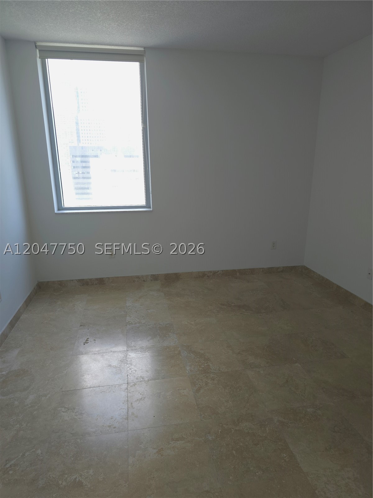 1060 Brickell Ave #1701, Miami FL 33131