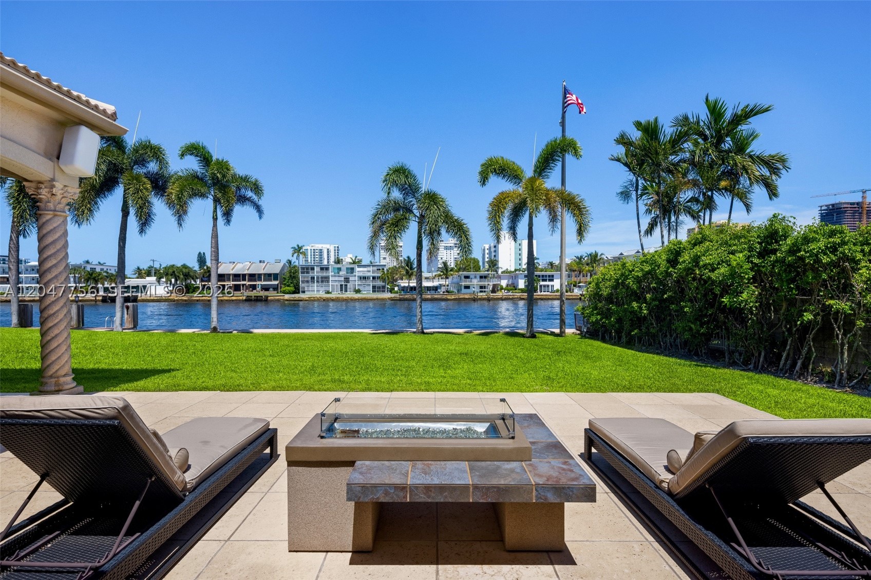 600 SE 28th Ave, Pompano Beach FL 33062
