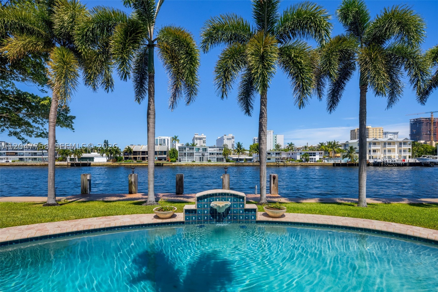 600 SE 28th Ave, Pompano Beach FL 33062