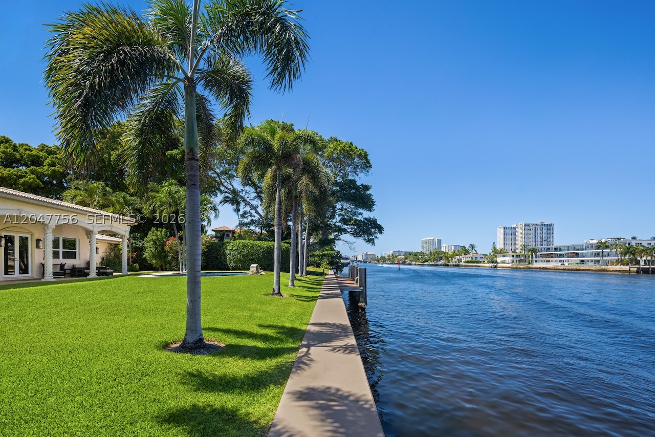 600 SE 28th Ave, Pompano Beach FL 33062