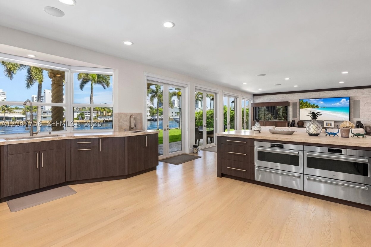 600 SE 28th Ave, Pompano Beach FL 33062
