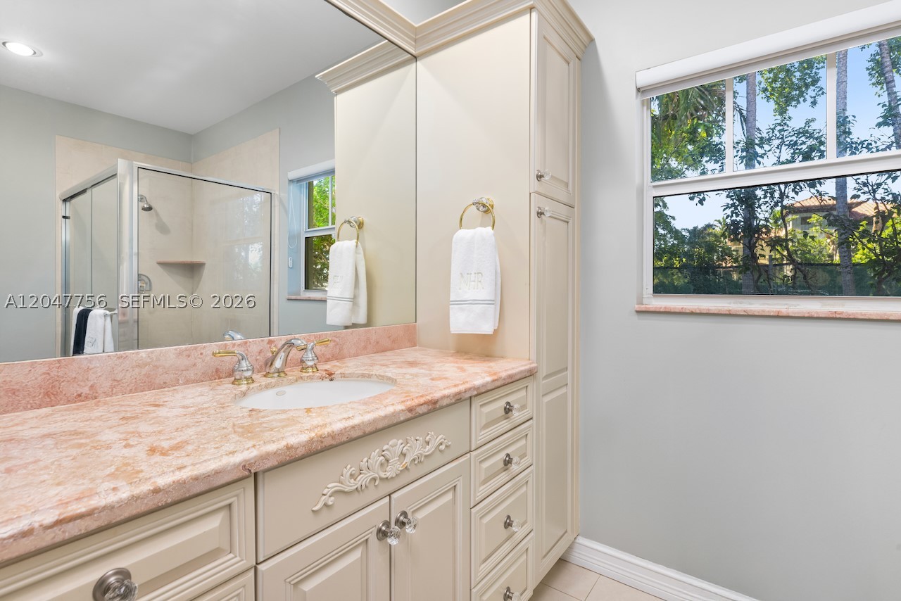 600 SE 28th Ave, Pompano Beach FL 33062