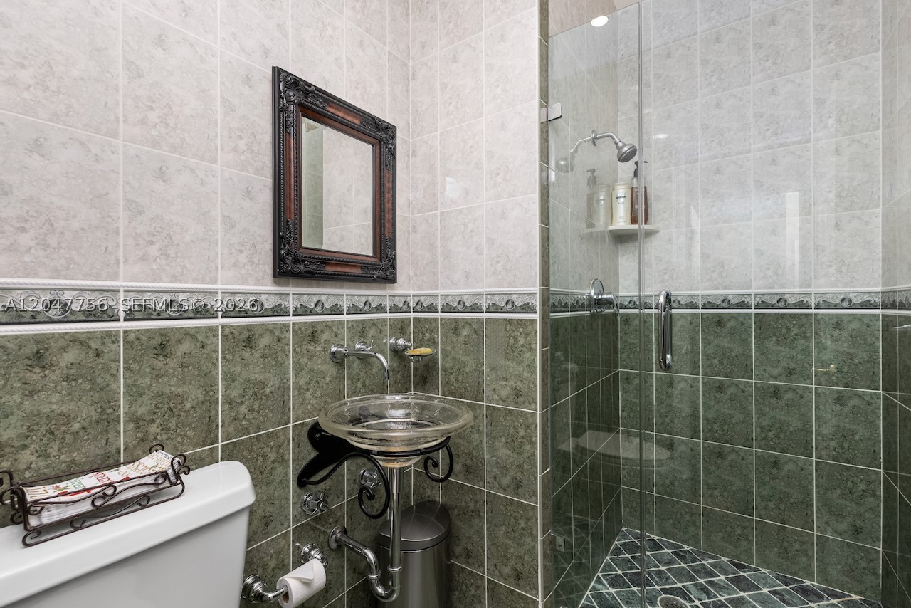600 SE 28th Ave, Pompano Beach FL 33062