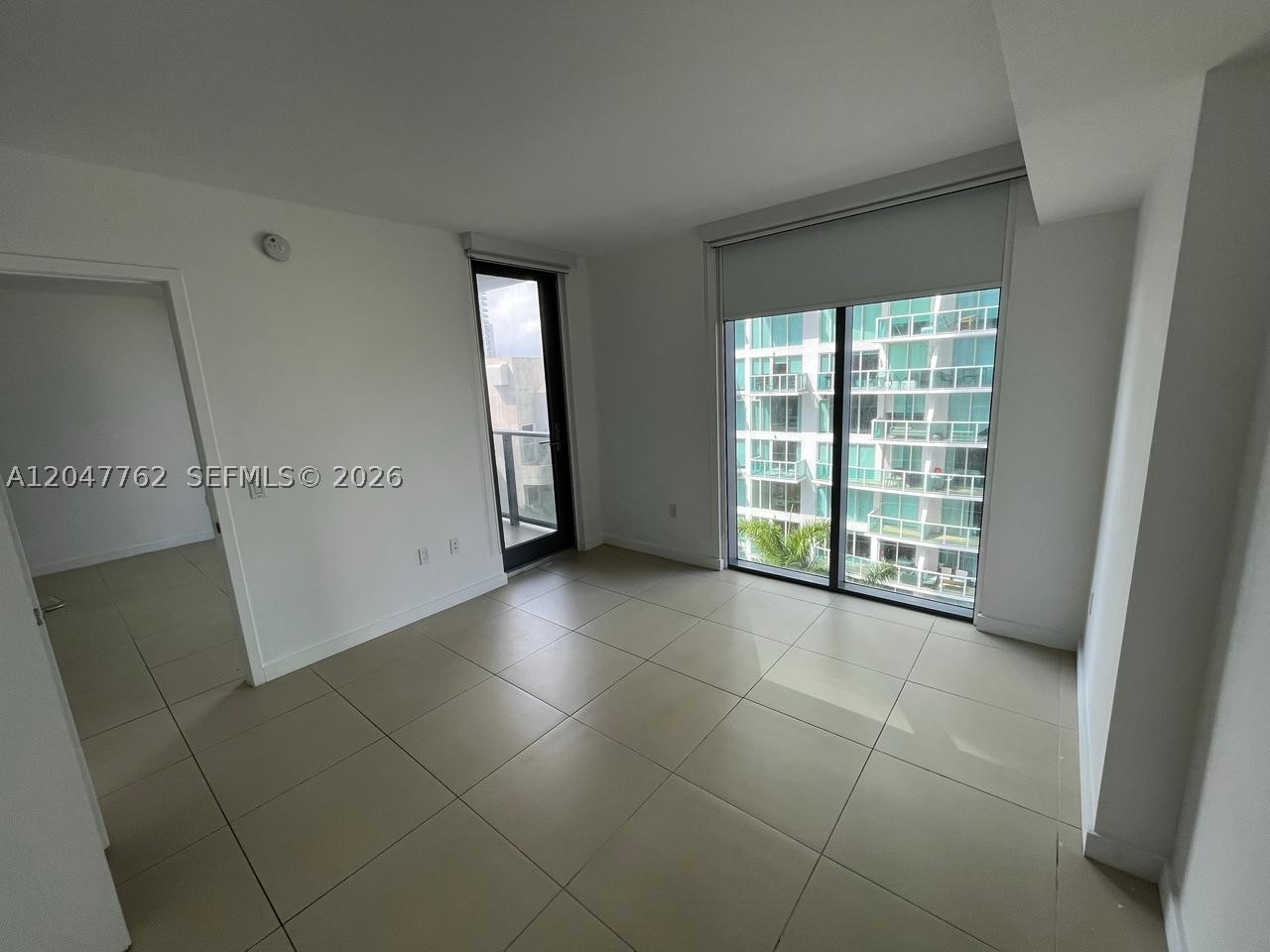 31 SE 6th St #1004, Miami FL 33131