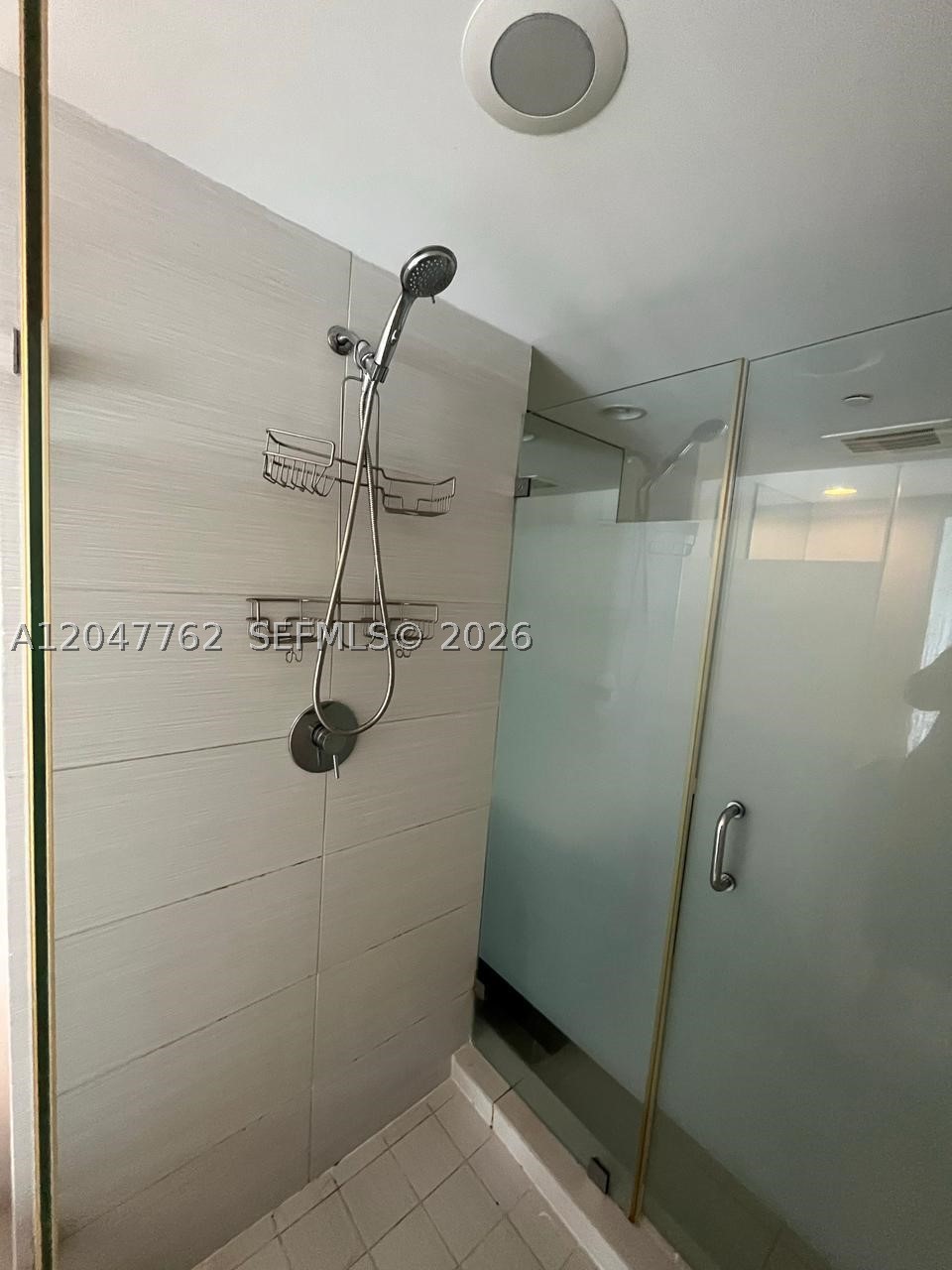 31 SE 6th St #1004, Miami FL 33131