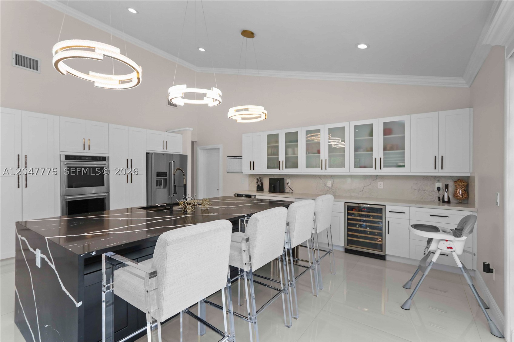 1530 W Lacosta Dr W, Pembroke Pines FL 33027
