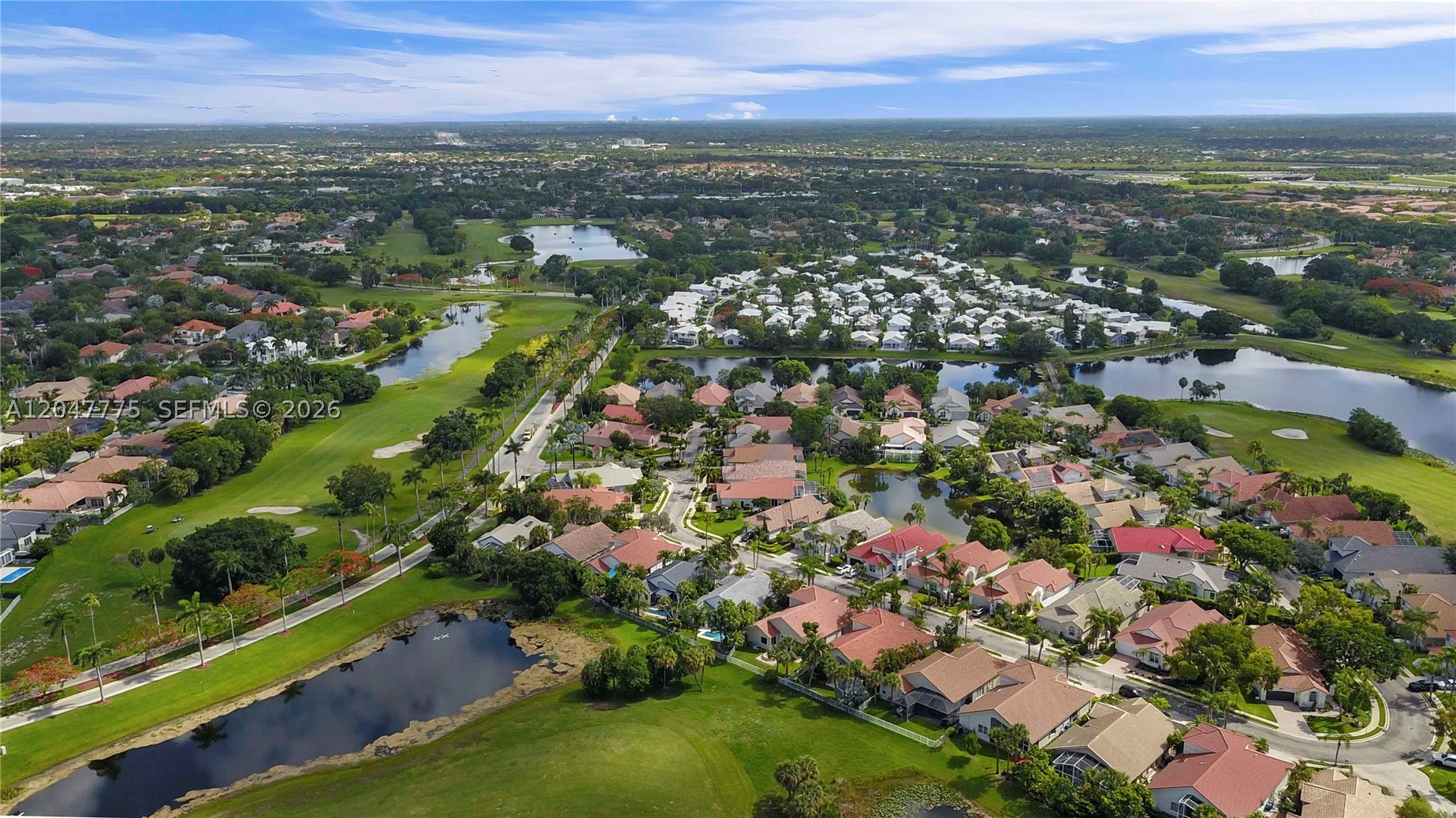 1530 W Lacosta Dr W, Pembroke Pines FL 33027