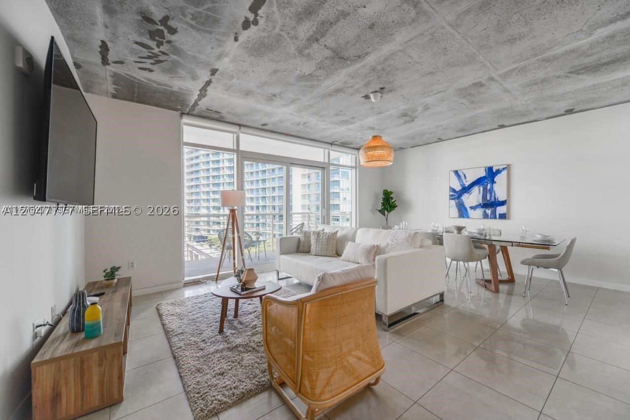 3250 NE 1st Ave #901, Miami FL 33137