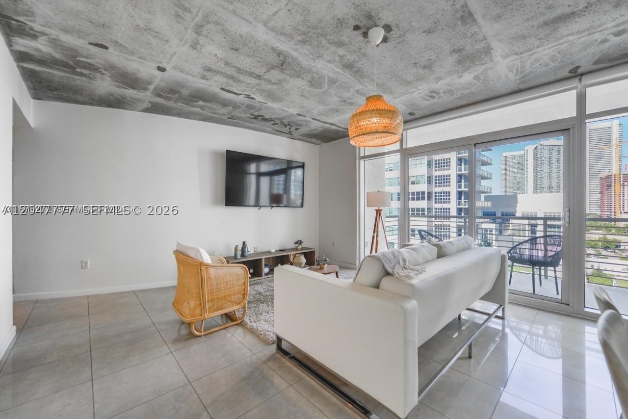 3250 NE 1st Ave #901, Miami FL 33137