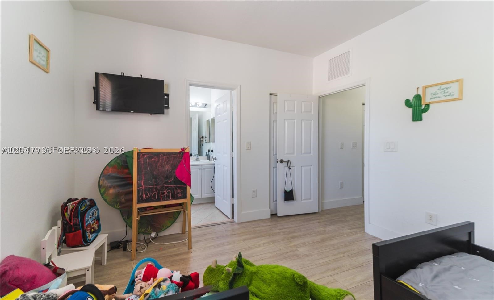 3065 SE 1 DR #1, Homestead FL 33033