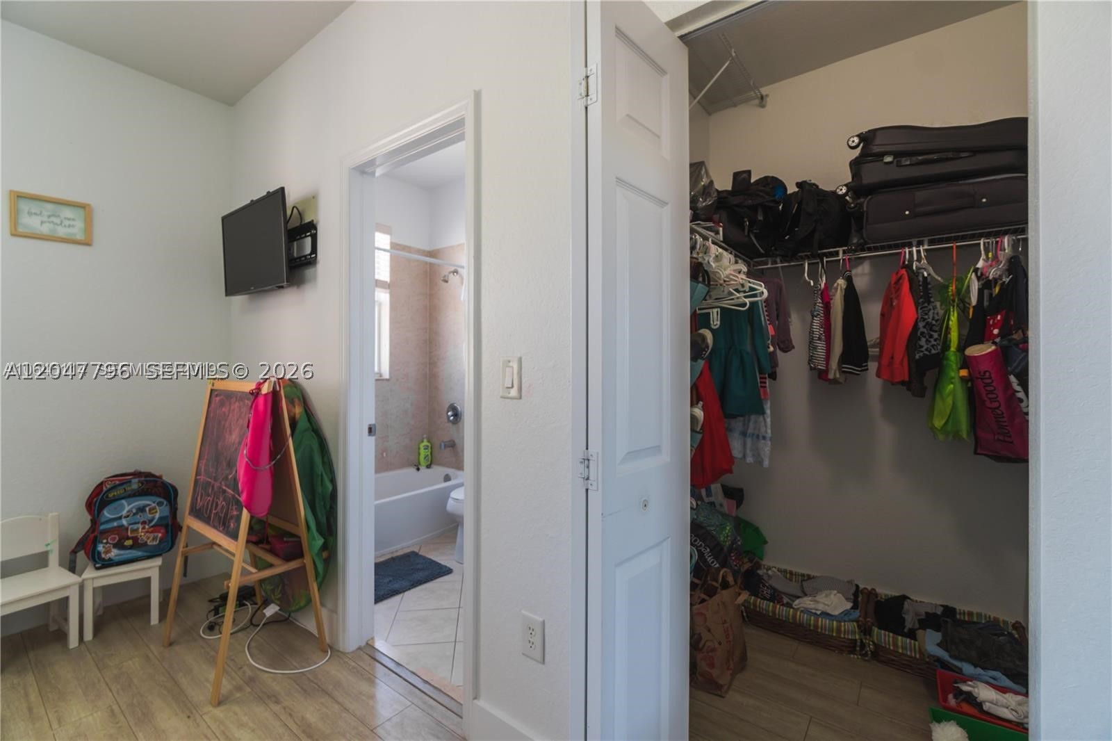 3065 SE 1 DR #1, Homestead FL 33033