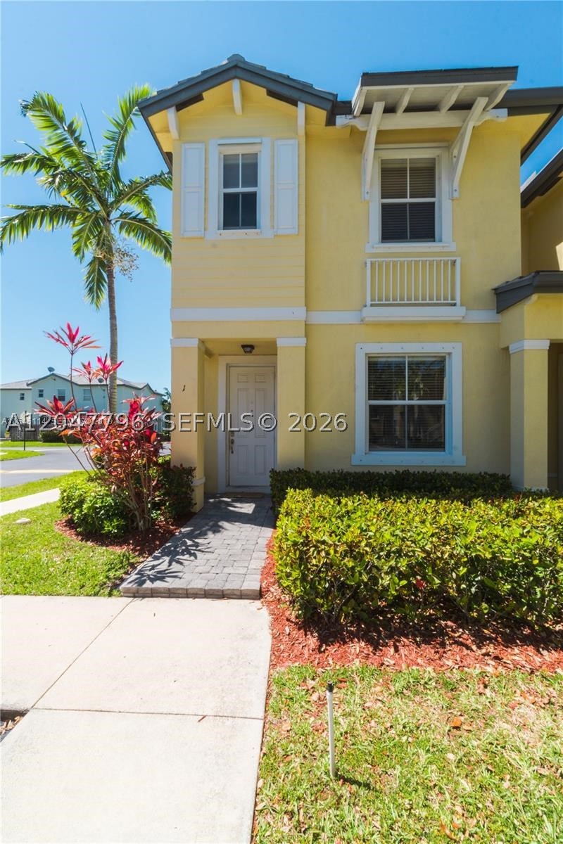 3065 SE 1 DR #1, Homestead FL 33033