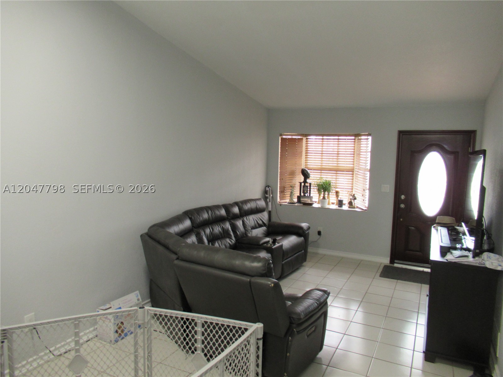 11530 NW 87th Ct, Hialeah Gardens FL 33018