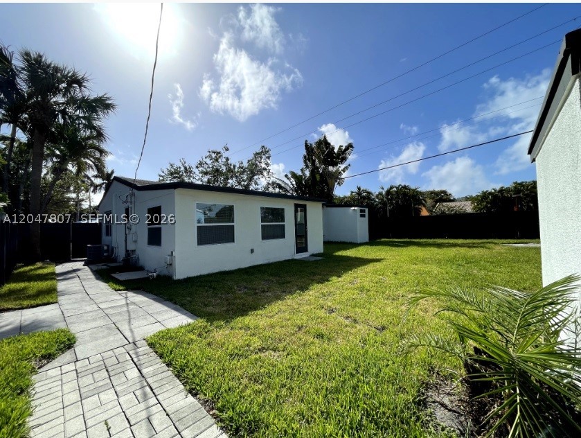 1141 SW 8th Ter, Fort Lauderdale FL 33315