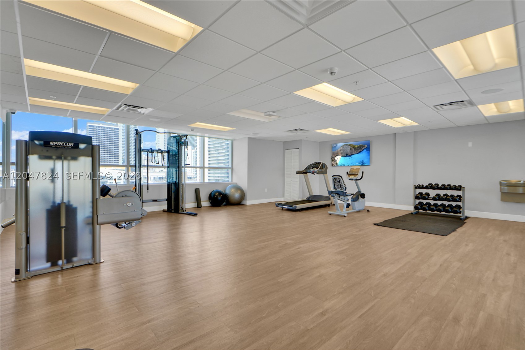 321 NE 26th St #806, Miami FL 33137