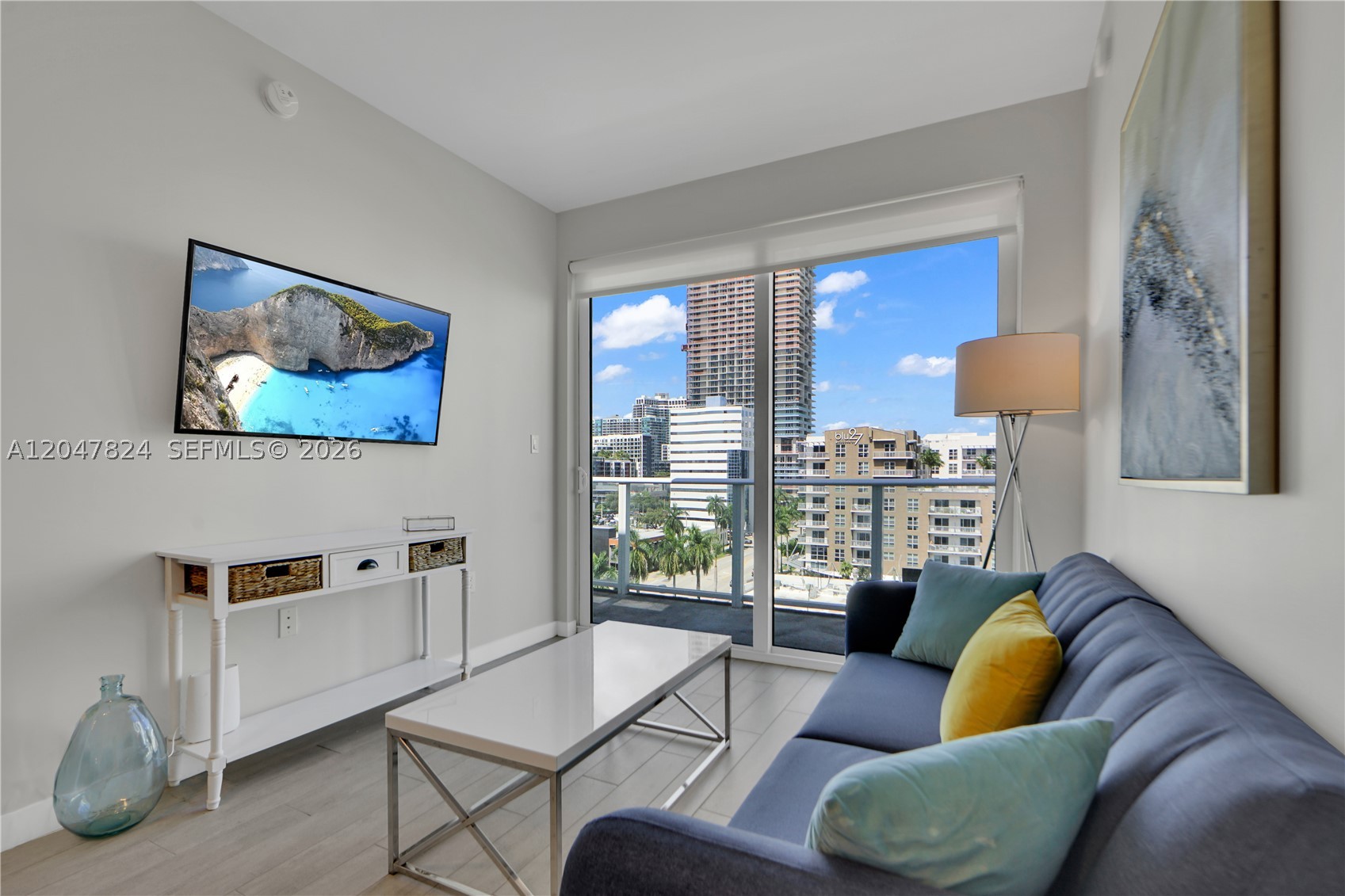 321 NE 26th St #806, Miami FL 33137