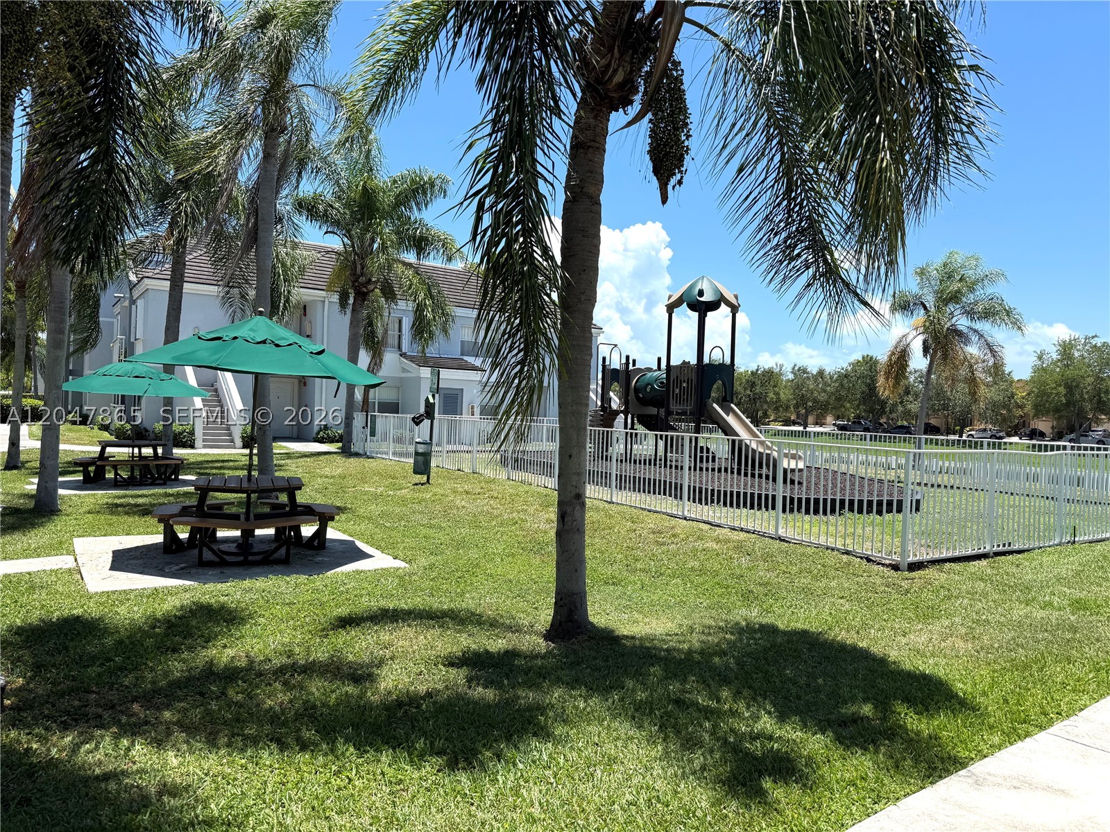 8500 SW 212th St #106, Cutler Bay FL 33189