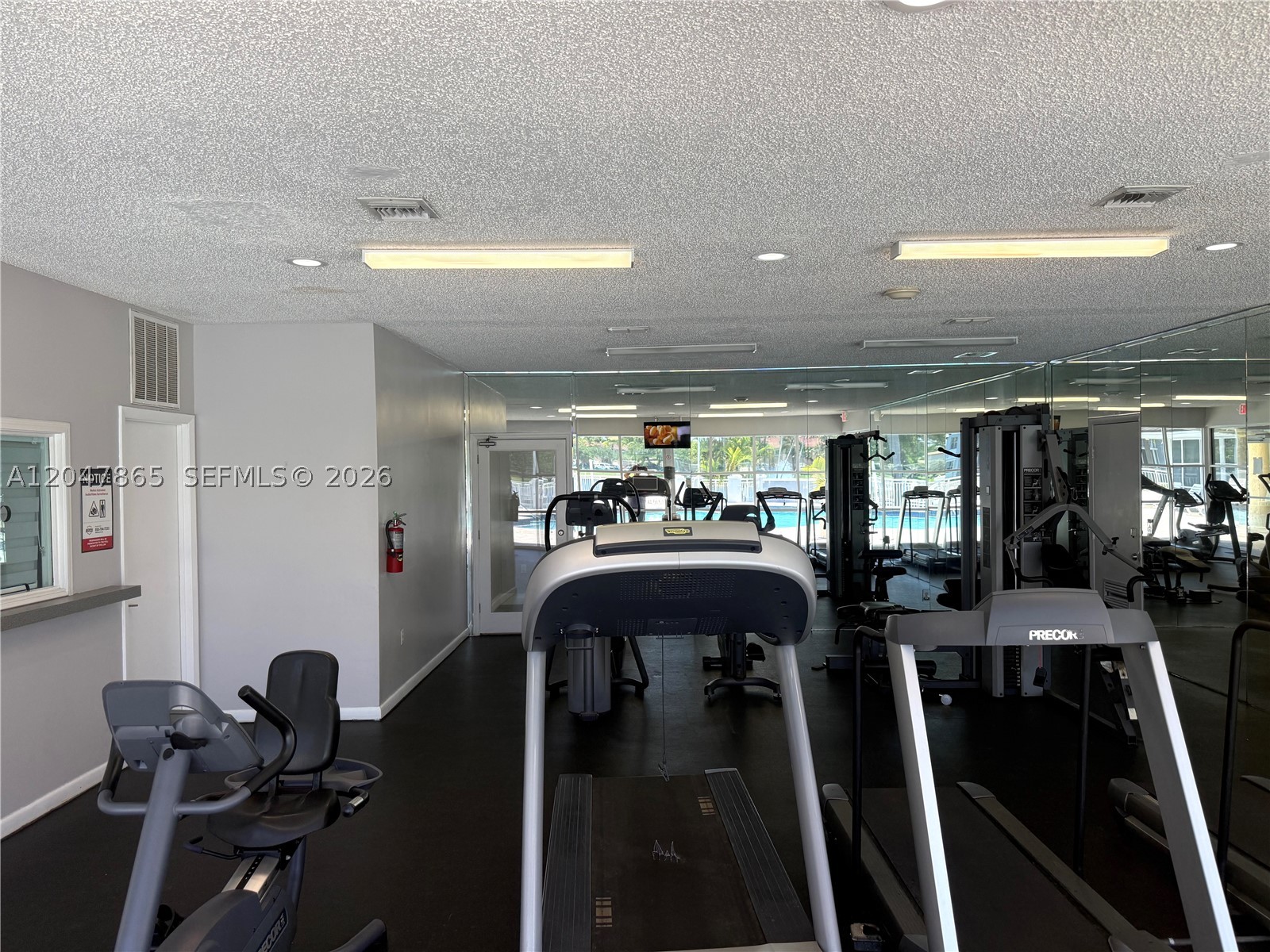 8500 SW 212th St #106, Cutler Bay FL 33189